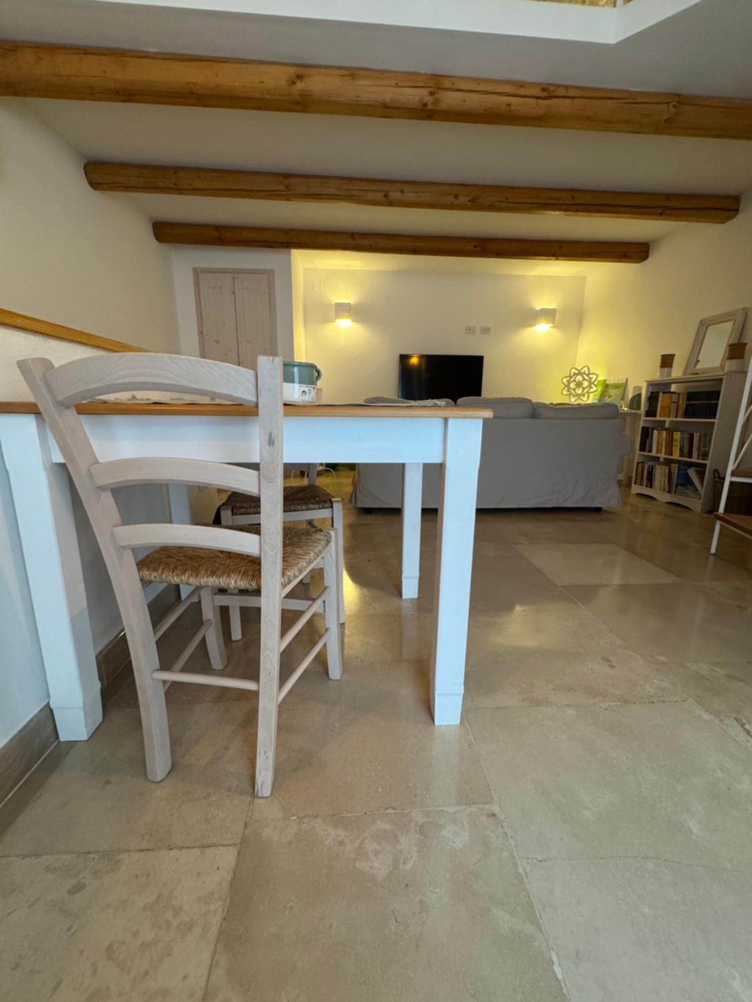 A Casa Del Console Apartment Manfredonia Bagian luar foto